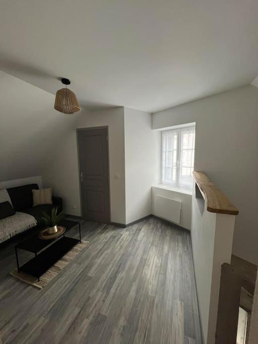 Charmante Maison De Bourg Cosy Acces Wifi Sepmes Exterior foto